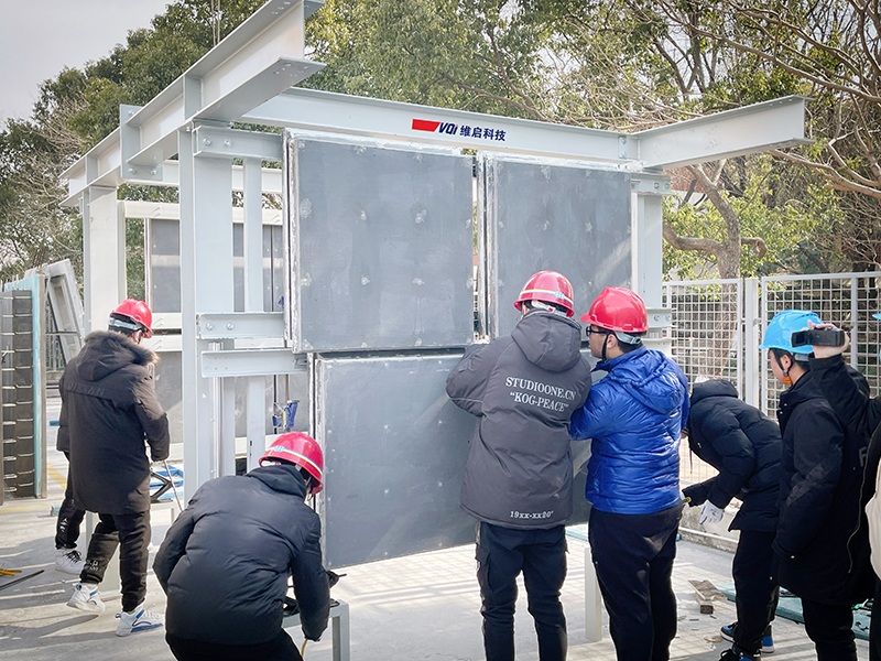 接縫打膠.1.jpg 接縫打膠.1.jpg